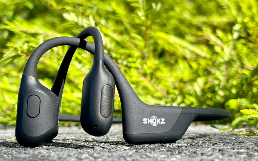Shokz OpenRun Pro - Open-Ear Comfort, Sweat Resistance 
